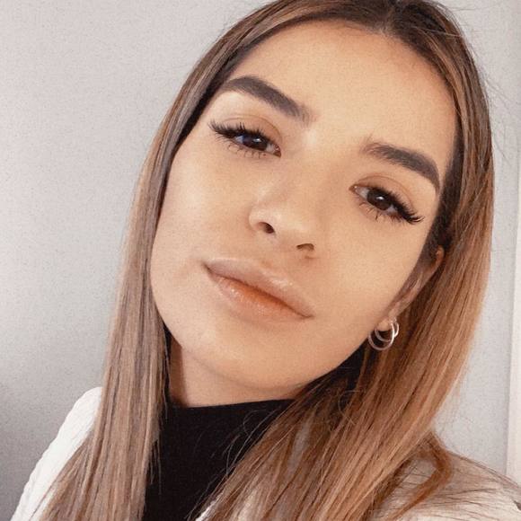 m3laniee21